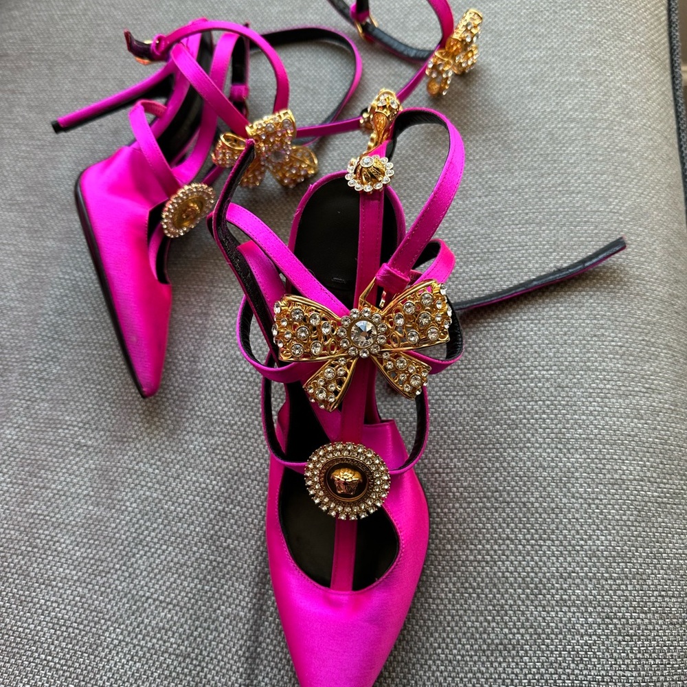 Elegant Pink Embellished Women's Heels